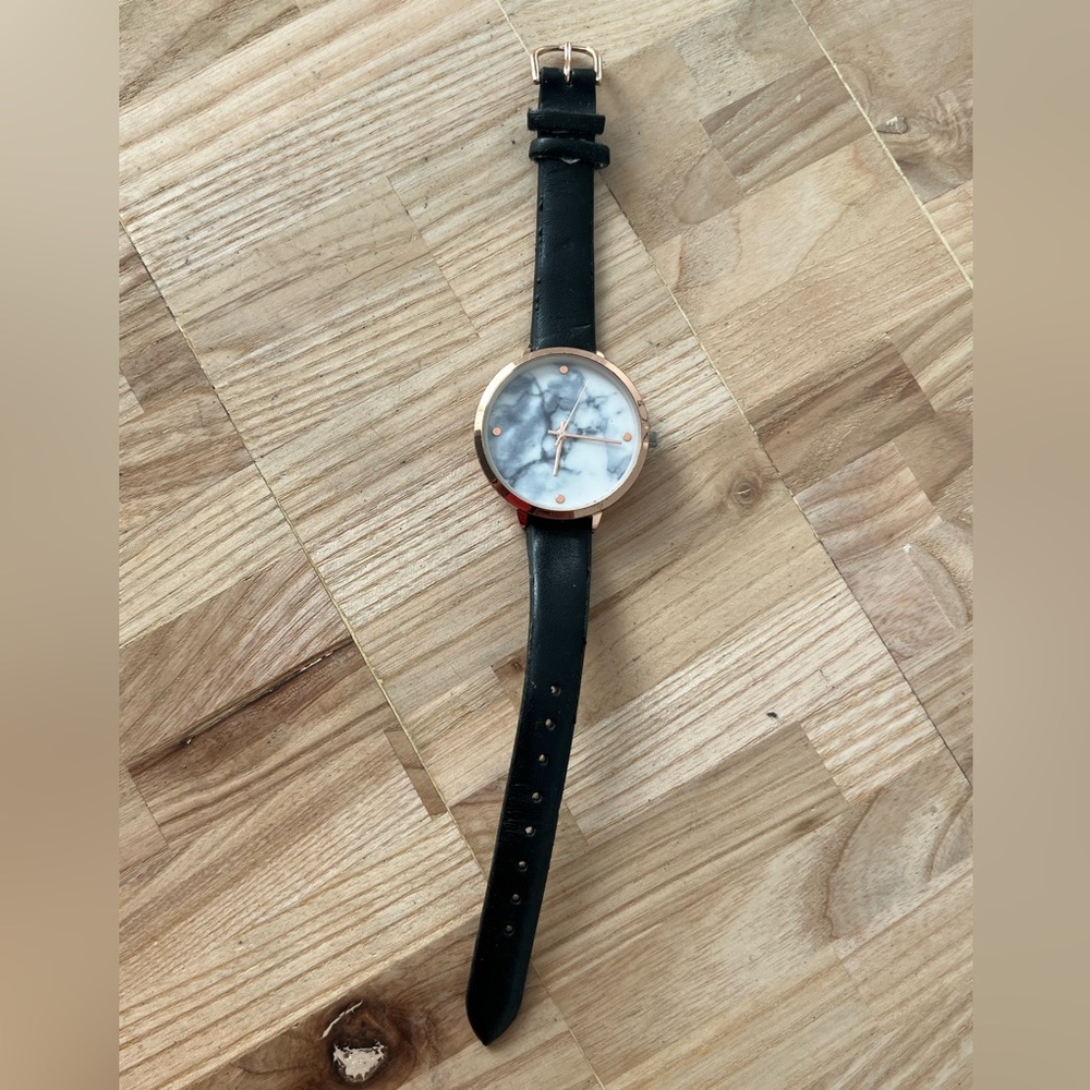 Fashion Watch Accutime Brand - Picture 4 of 11